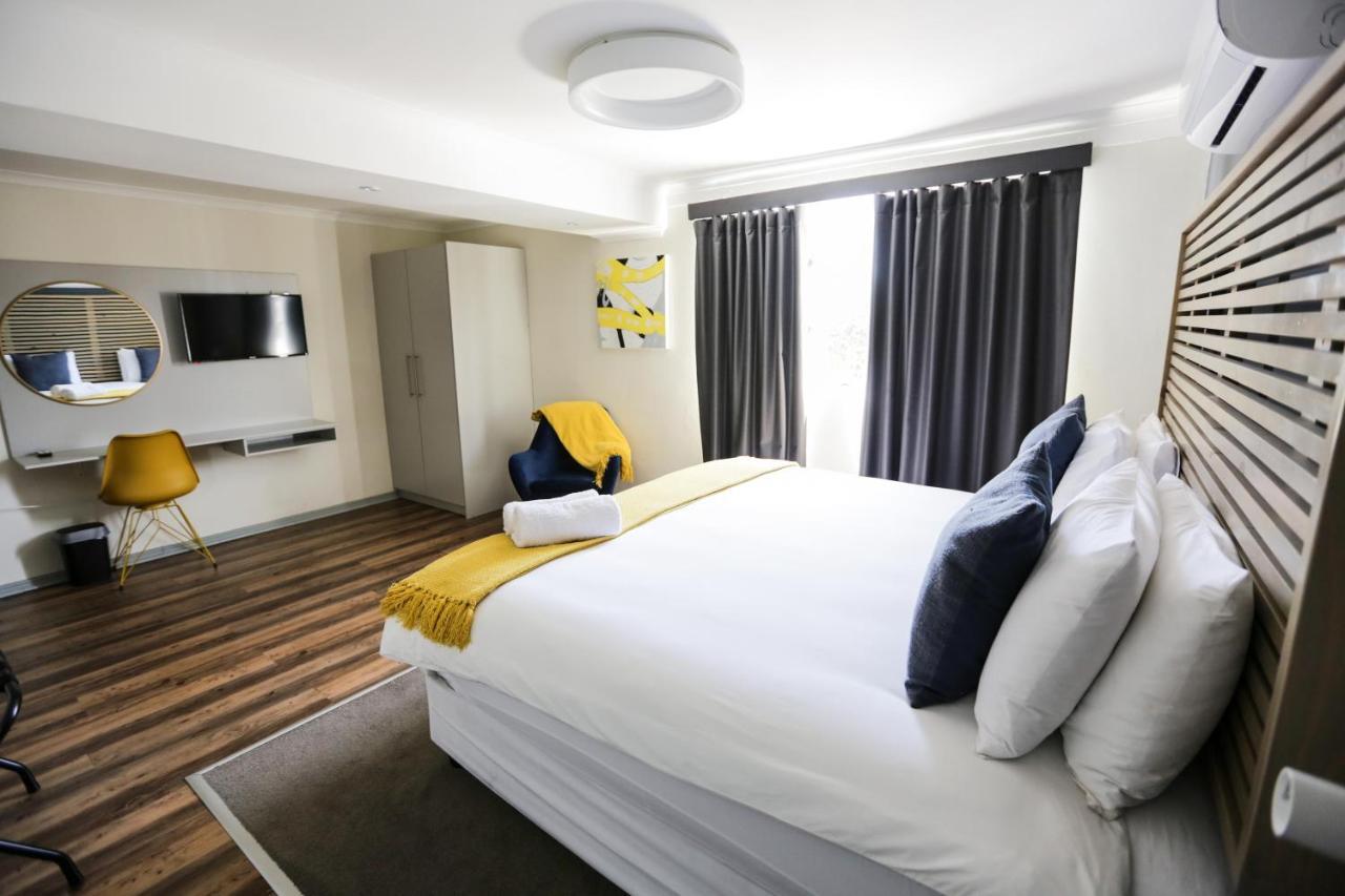 เดอะ นิว เนชั่น - ลอดจ์ แอนด์ คอนเฟอเรนซ์ Hotel ปาโรว์ ภายนอก รูปภาพ